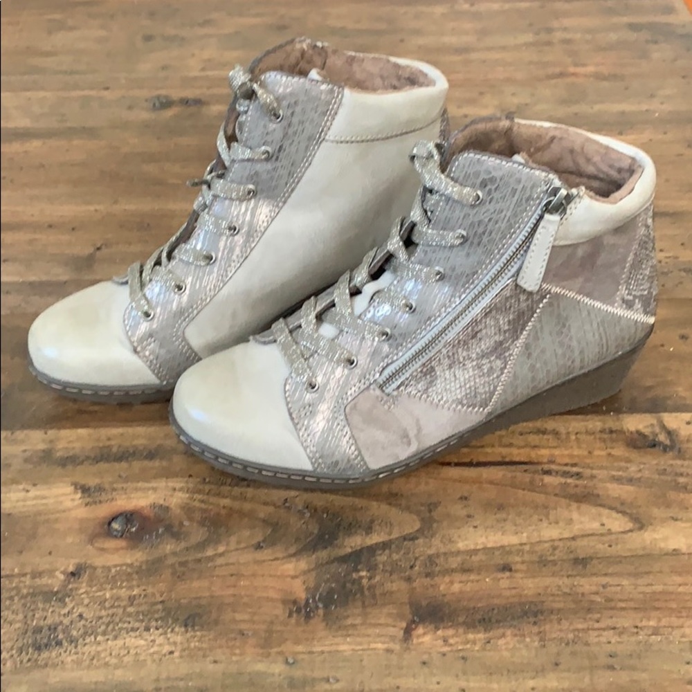 Spring Step Booties